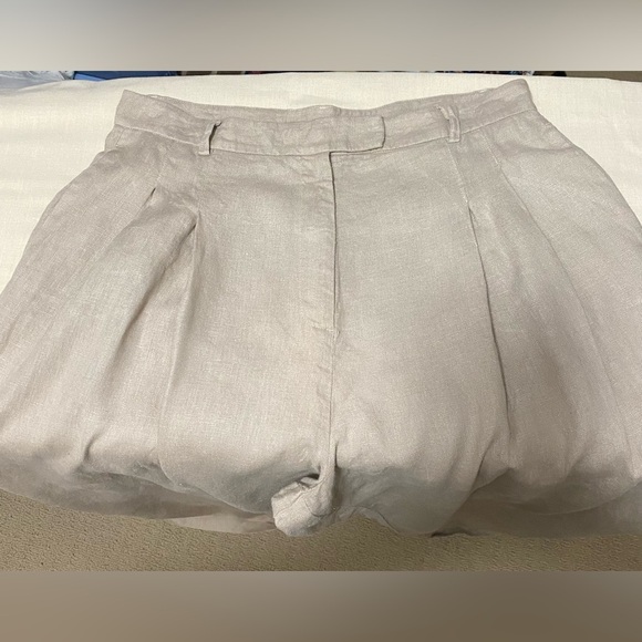 Free People 100% Linen Khaki Cream, Pleated, Wide Leg Cuff Pants Size 10. - Picture 3 of 11